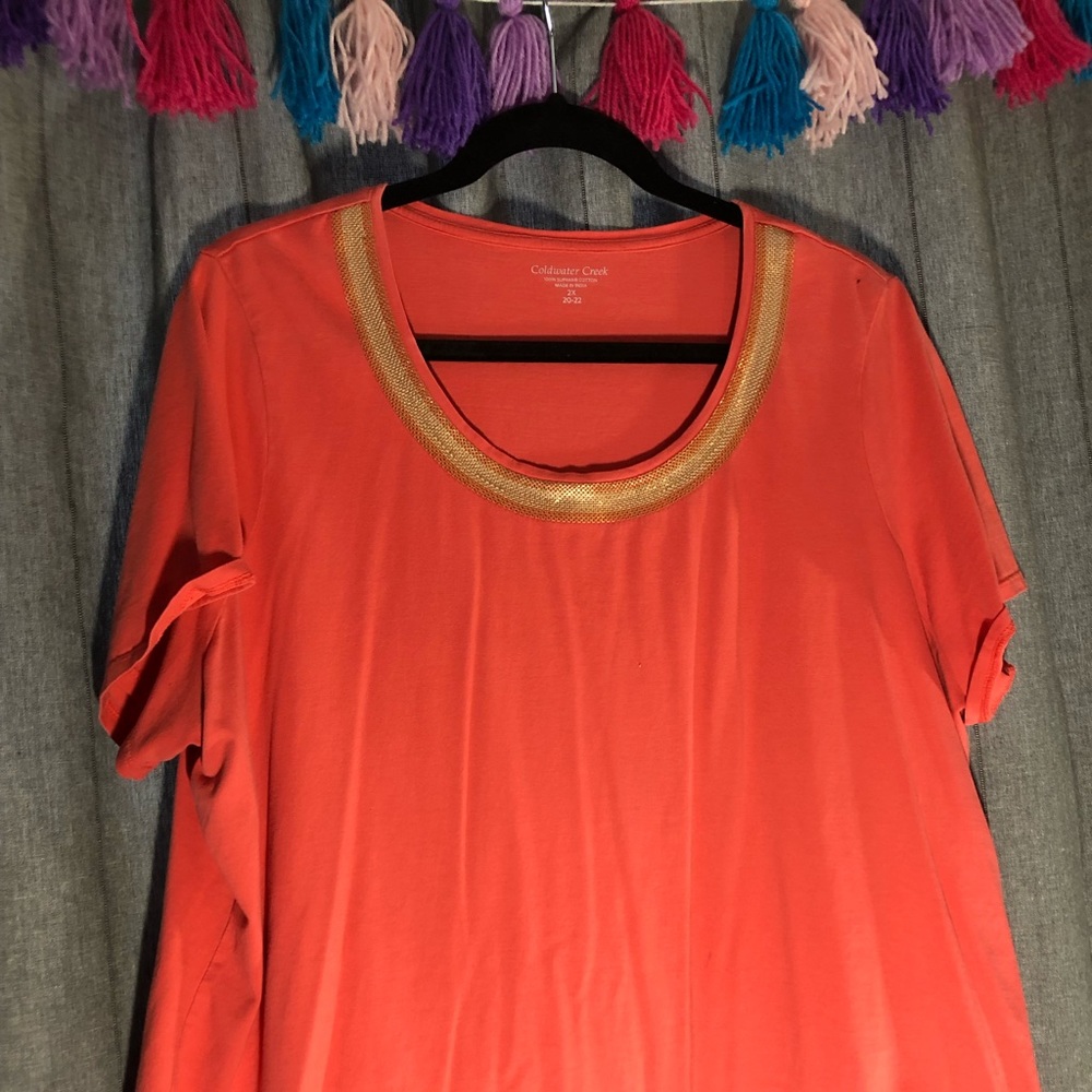 Shirt with gold neckline detail